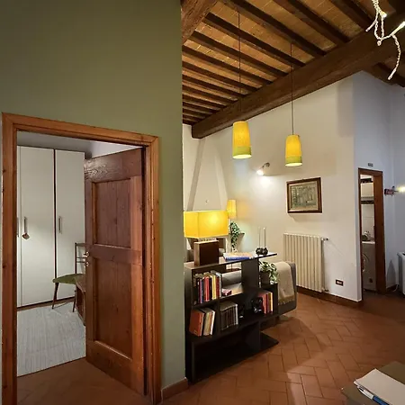Silvia Nel Borgo *